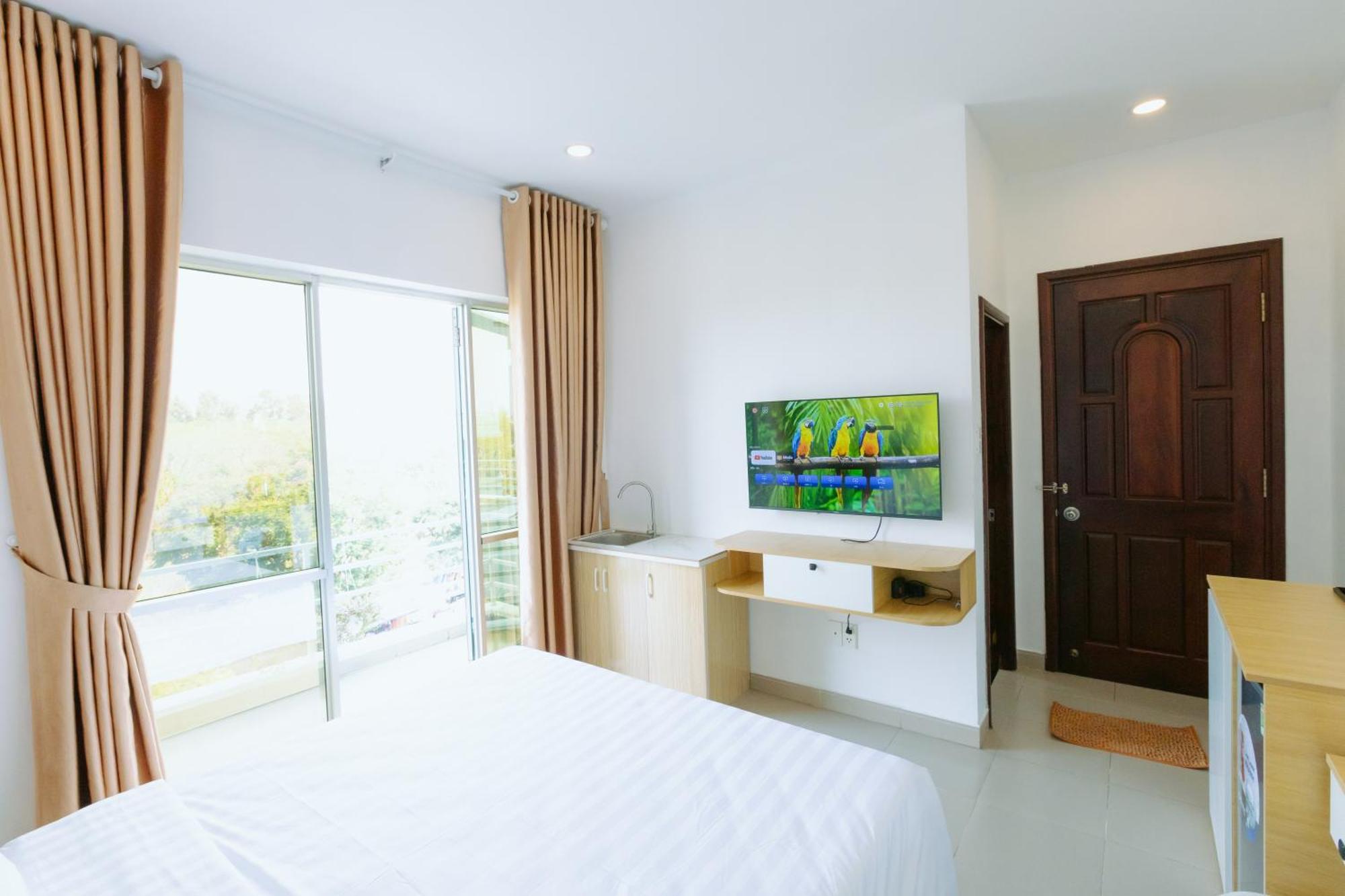 Khách sạn Big Sai Gon 3*