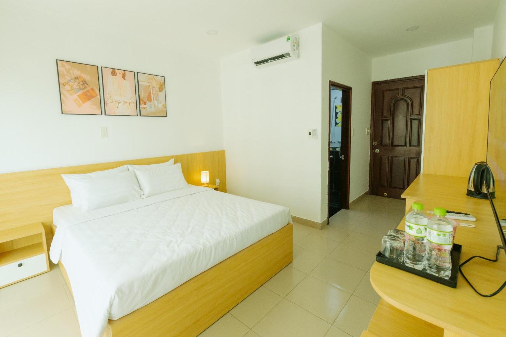 Khách sạn Big Sai Gon